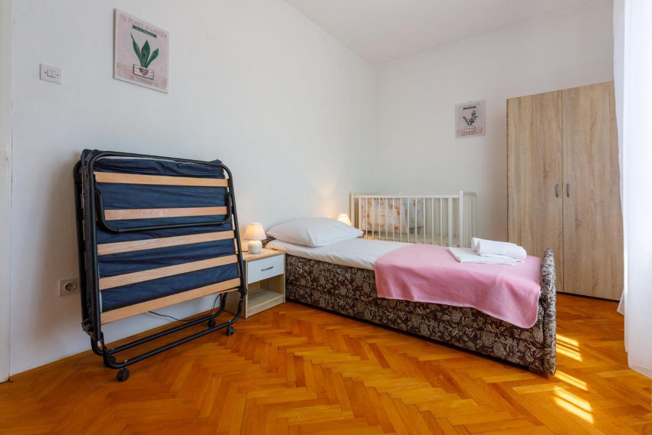 Azur Novi Vinodolski Zewnętrze zdjęcie